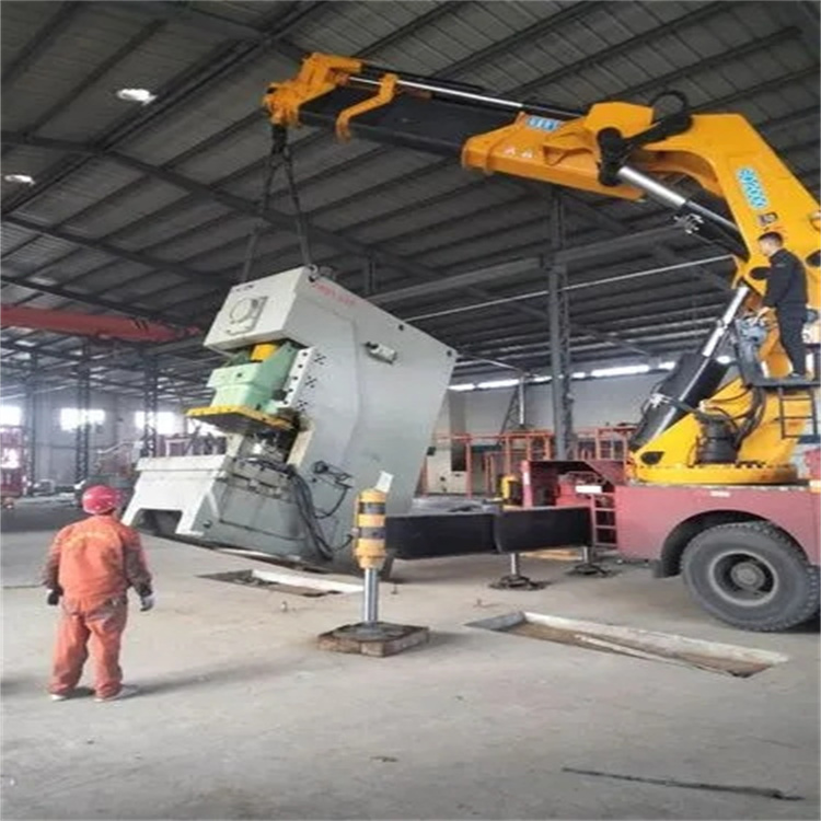 大安80吨折臂吊车出租附近电话