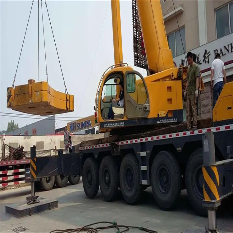 大安吊车怎么吊玻璃